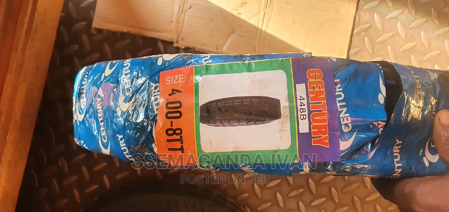400-8 Tire
