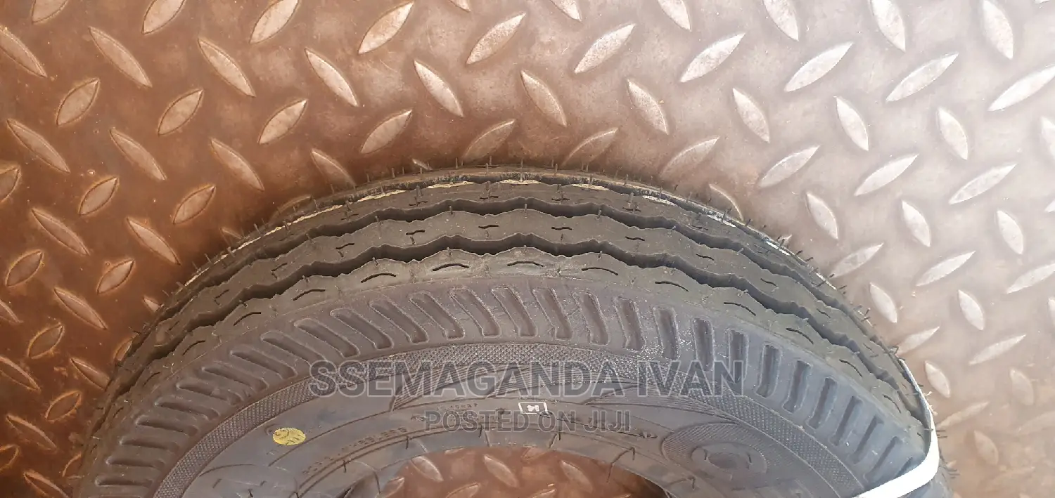 Tuku Tuku Tires