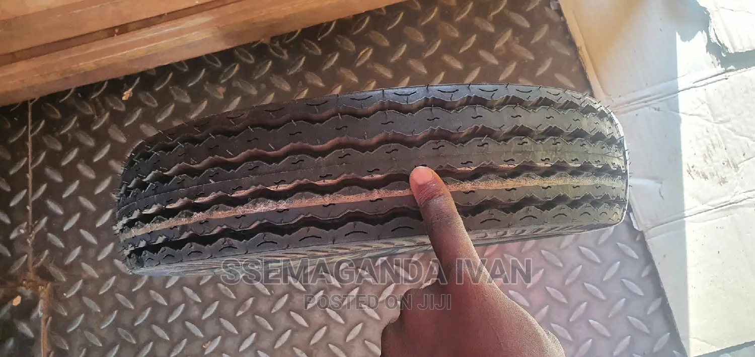 Tuku Tuku Tires