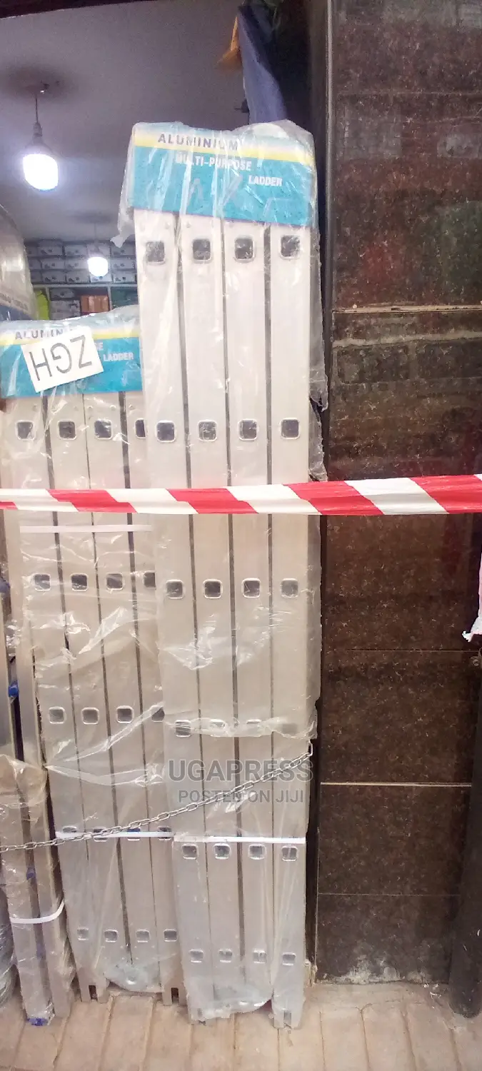 Aluminum Ladder (7.2 M)