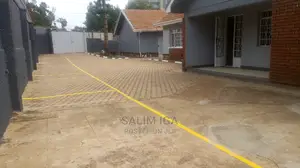 5bdrm Bungalow in Kololo Property, Kampala for Rent