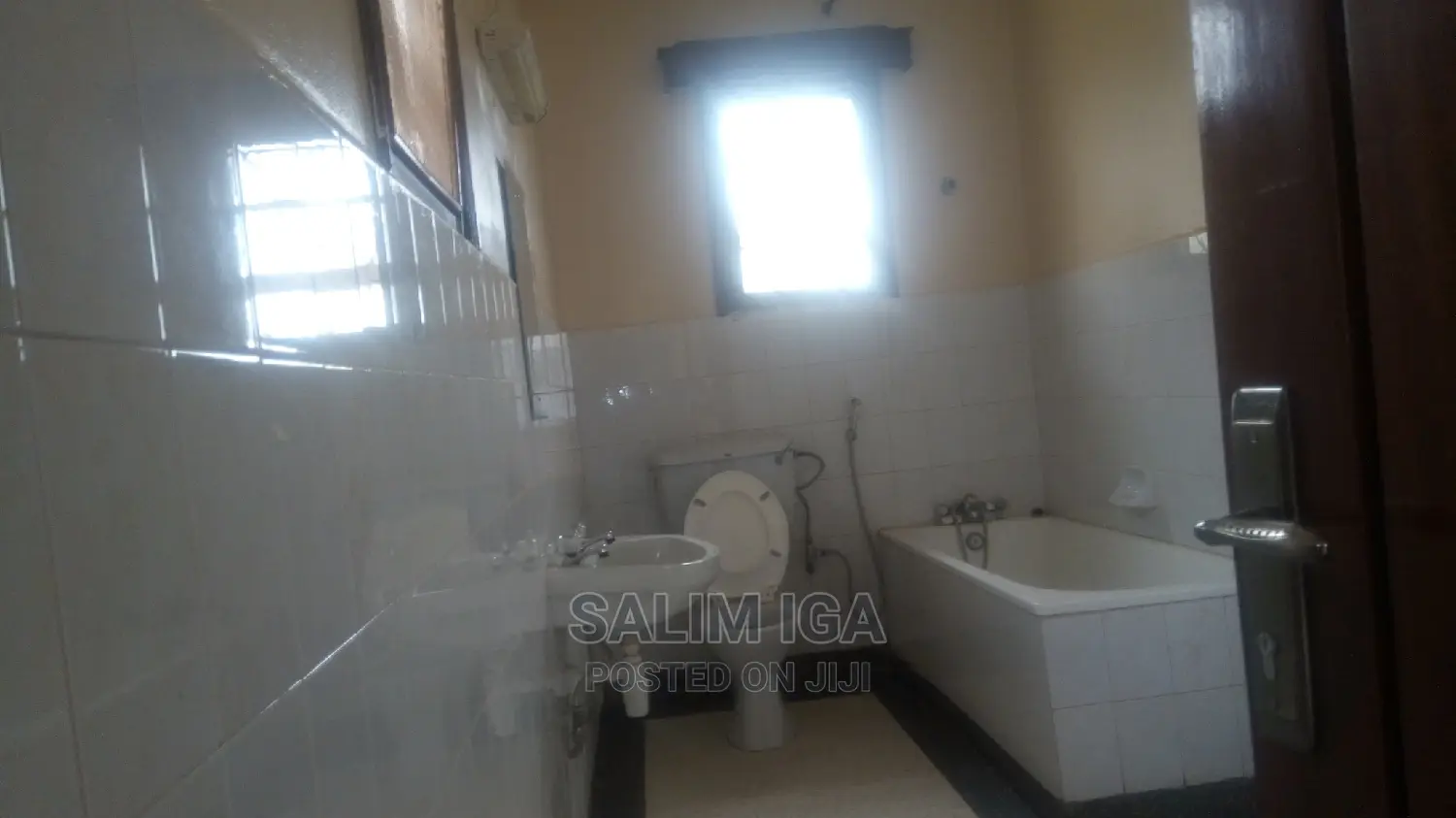 5bdrm Bungalow in Kololo Property, Kampala for Rent