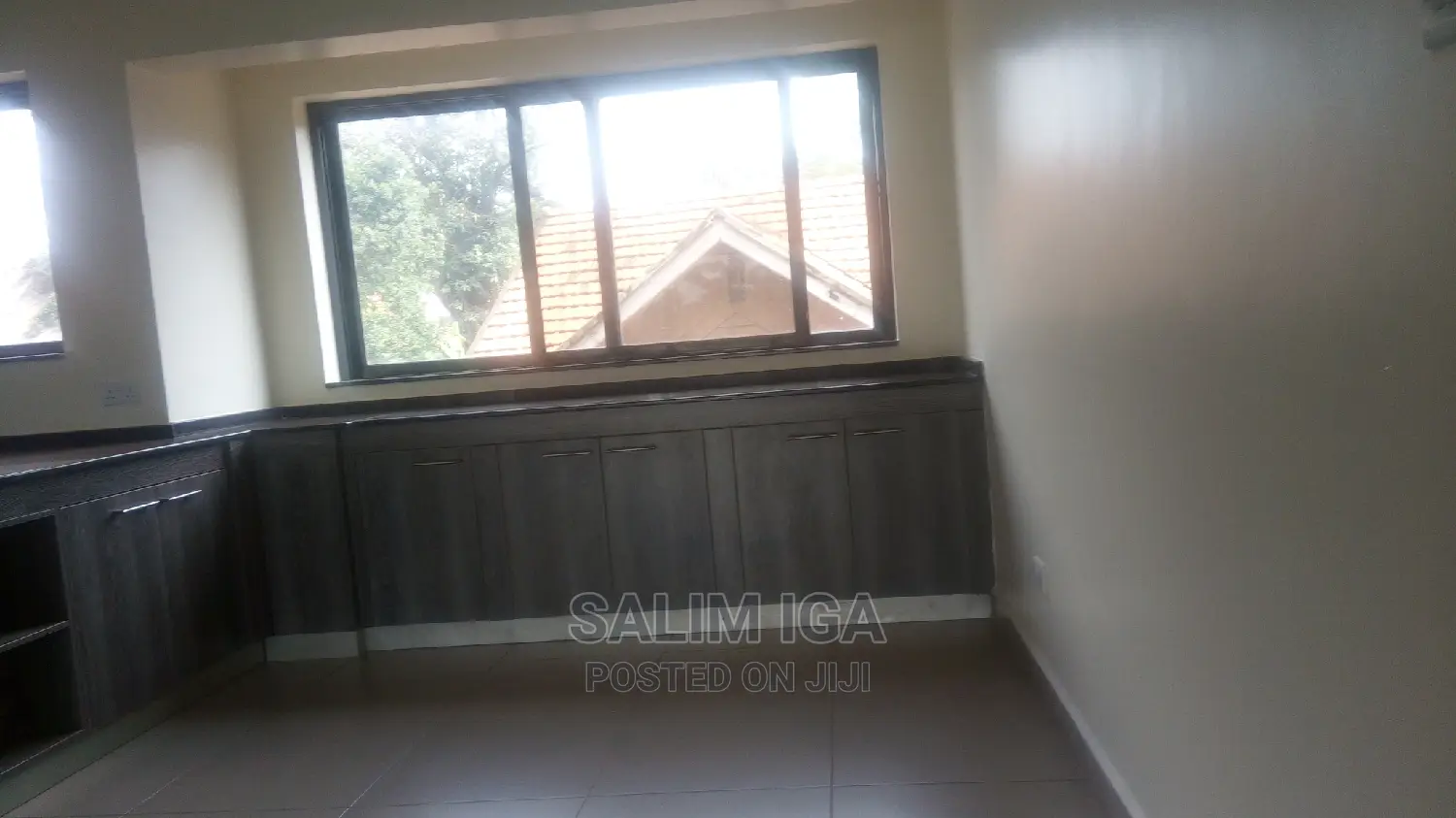 3bdrm Block of Flats in Kololo Property, Kampala for Rent