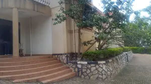 Furnished 3bdrm Bungalow in Kololo Property, Kampala for rent