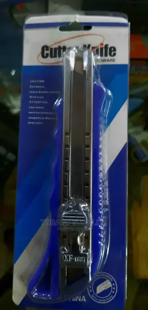 Pallet Knife and Knife Cutter