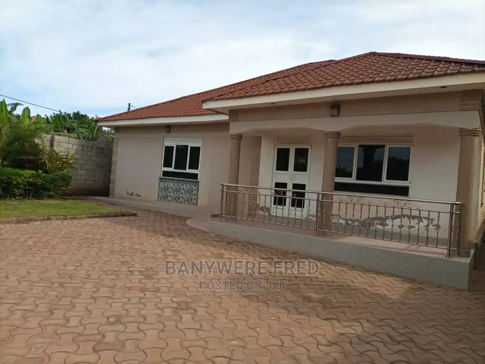 Furnished 4bdrm Bungalow in Mukono for Sale