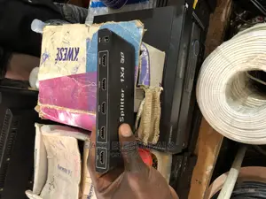 HDMI Splitter