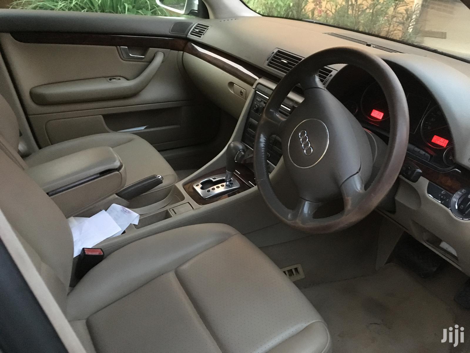 Audi A4 2.0 T FSI Multitronic 2004 Beige