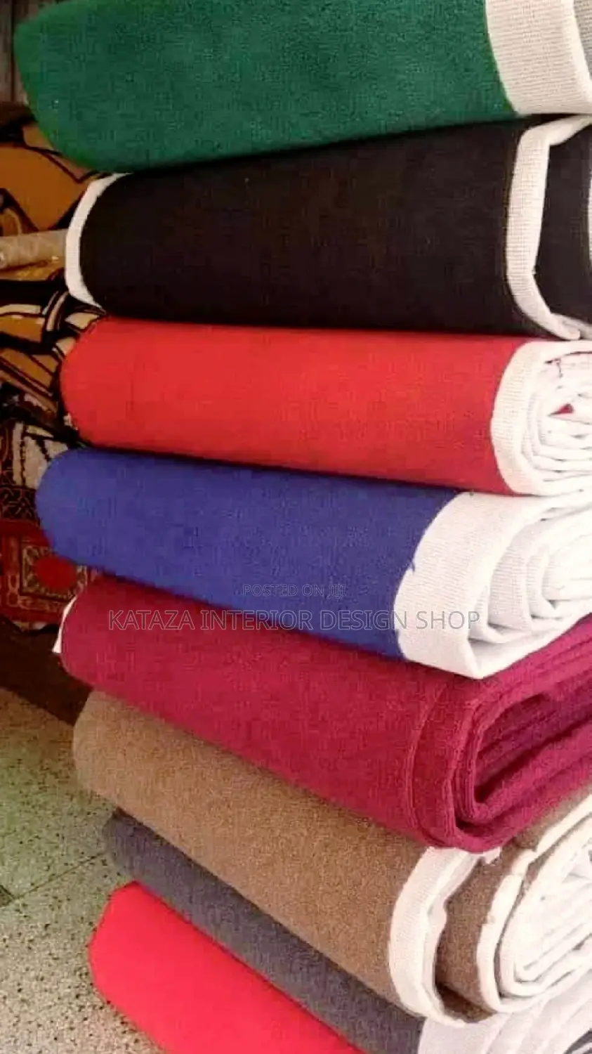 Woolen Carpets/Wall to Wall Carpets