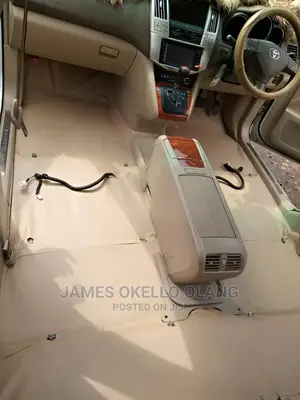 Quality Floor Laying for Cars