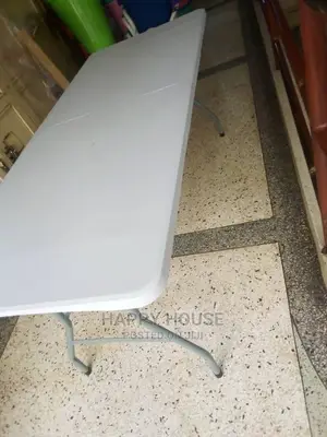 Foldable Rectangular Tables