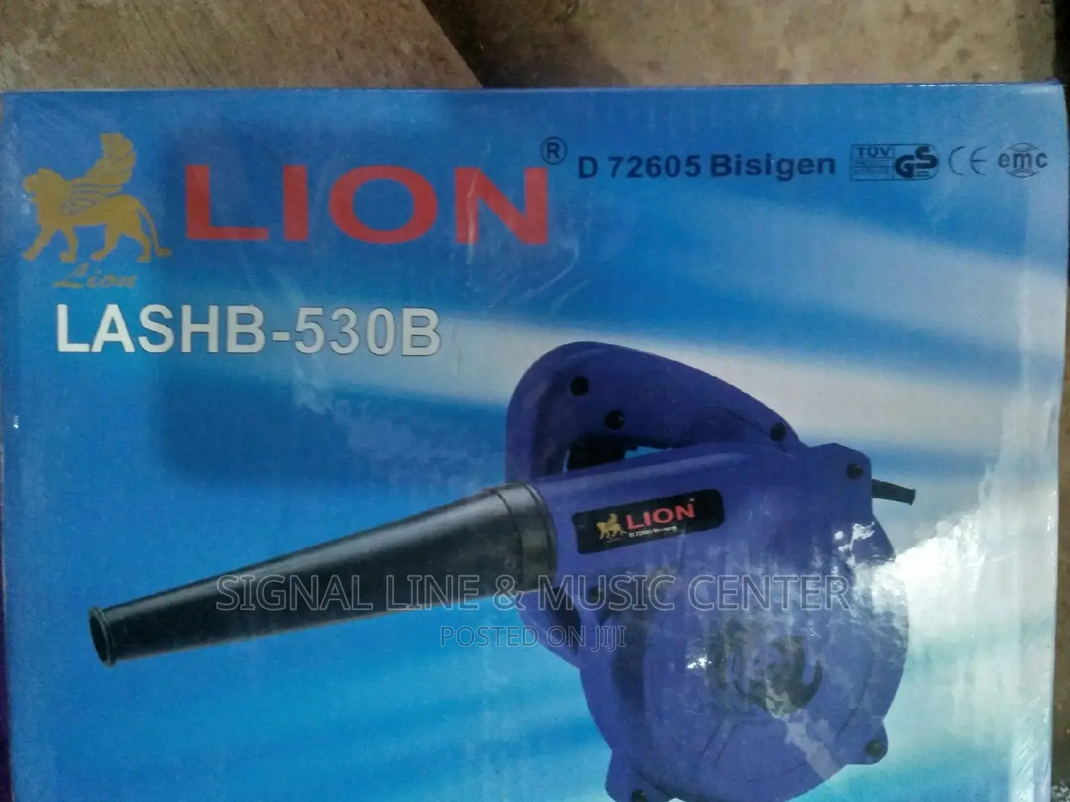 Lion Air Brower Or Dust Cleaner