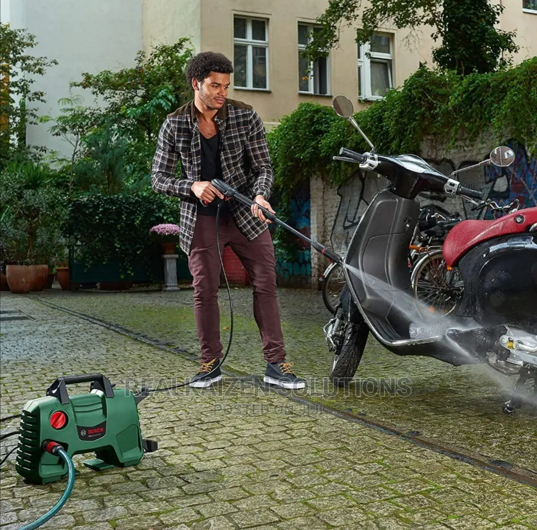 German Bosch Easyaquatak 110 High Pressure Washer 1300W