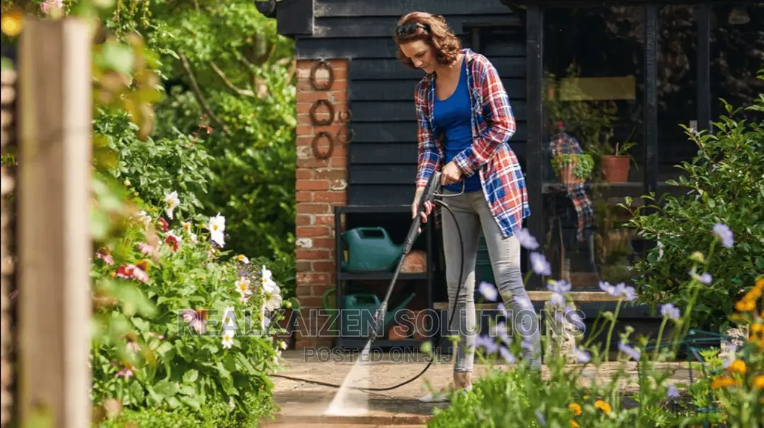 German Bosch Easyaquatak 110 High Pressure Washer 1300W