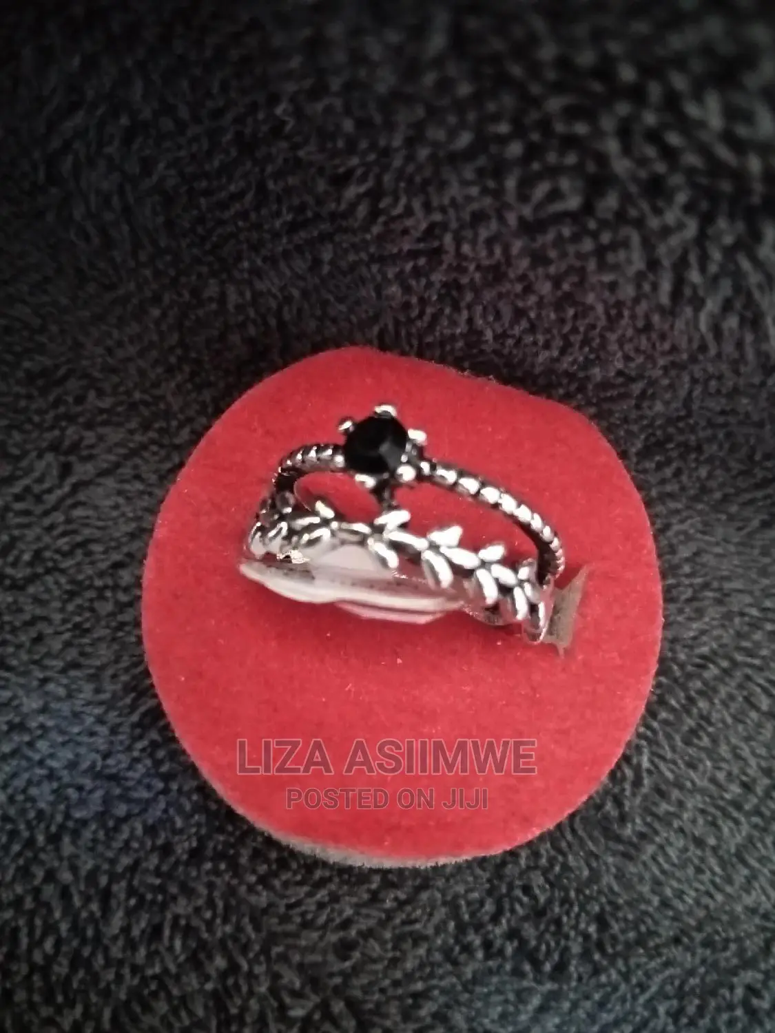Unique and Adorable Rings With Detailed Designs