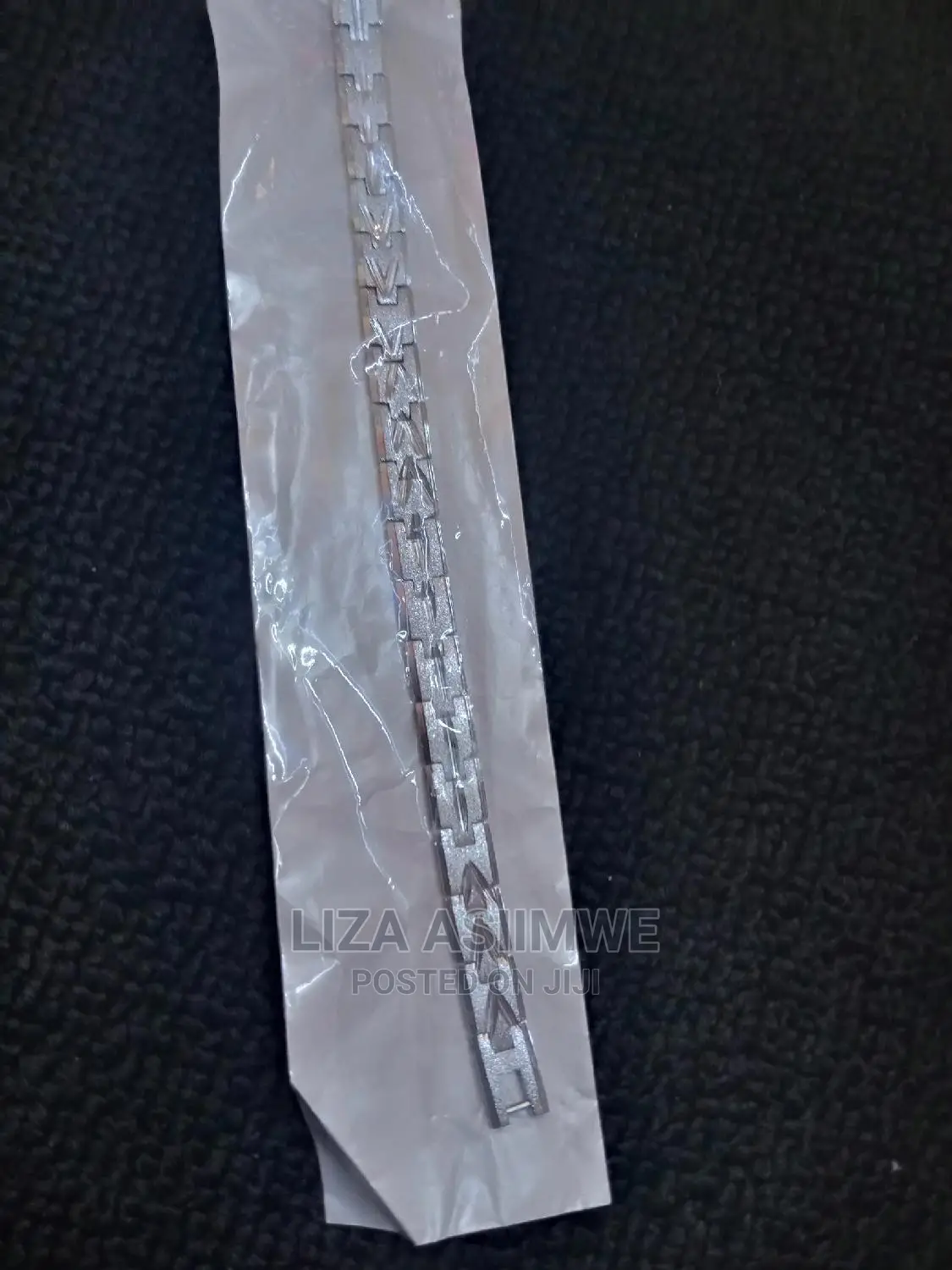 Simplified Stainless Bracelets With 2 Years Guarantee