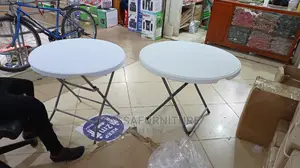 Foldable Plastic Table With Metal Stands
