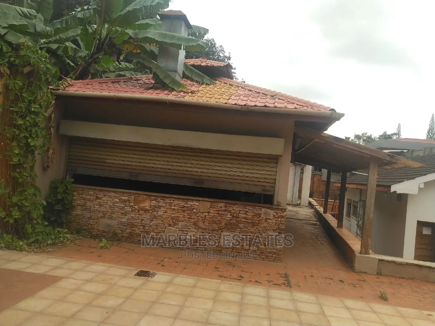 10bdrm House in Kololo, Kampala for Rent