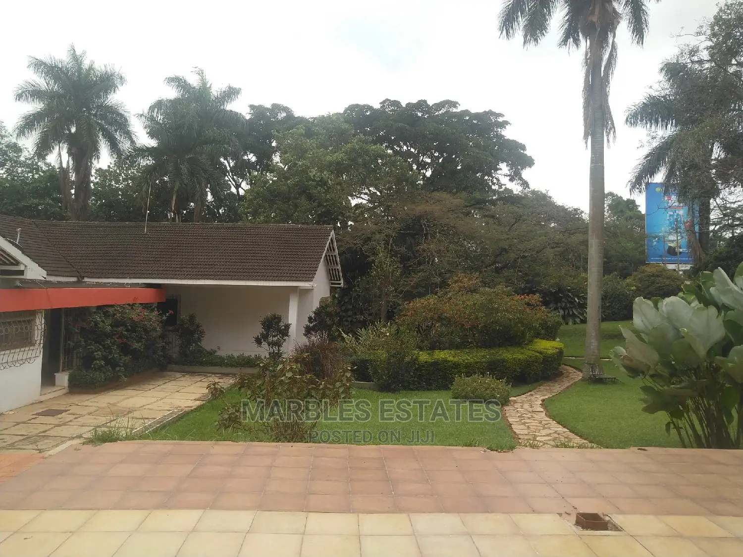 10bdrm House in Kololo, Kampala for Rent