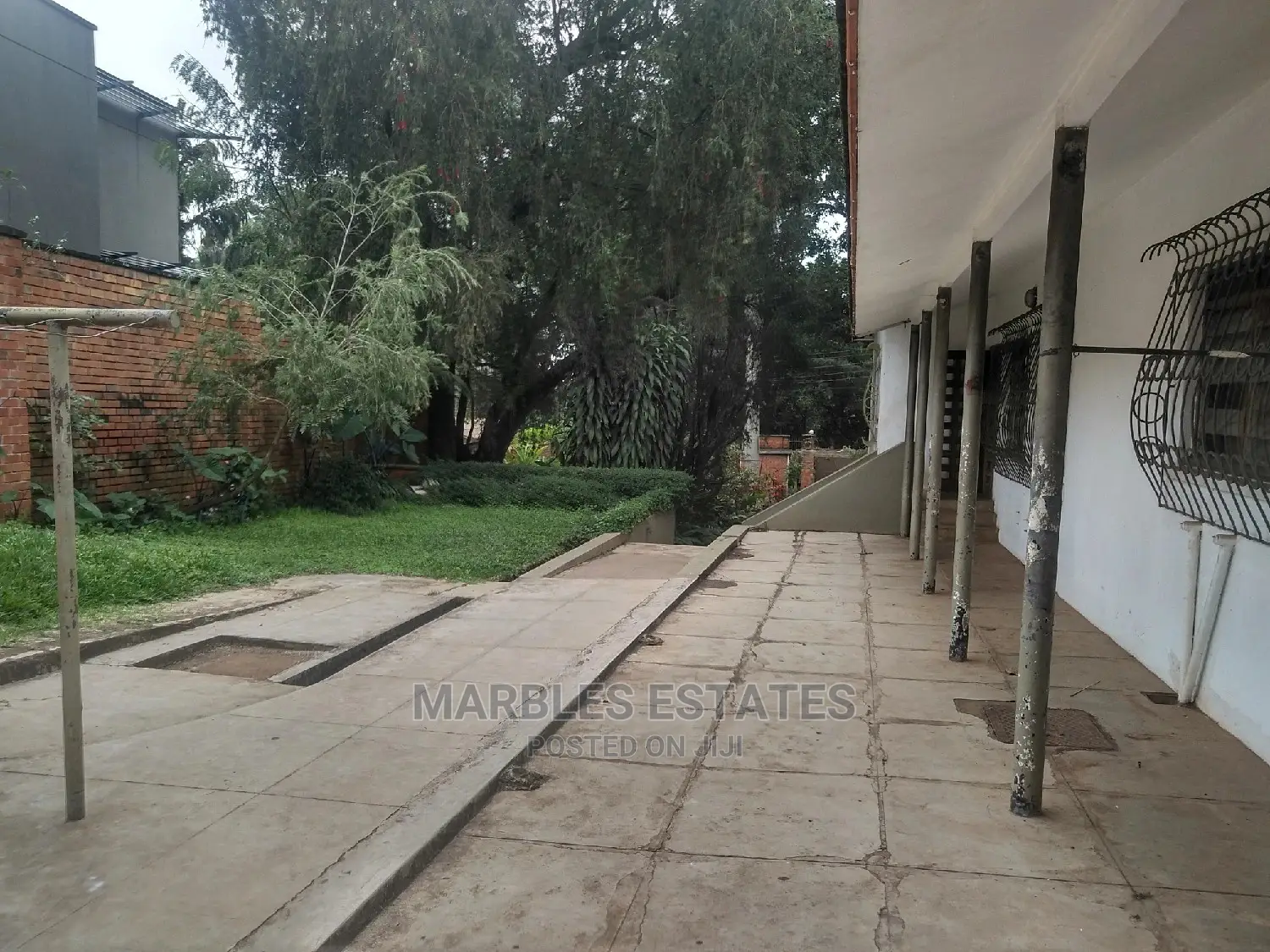 10bdrm House in Kololo, Kampala for Rent