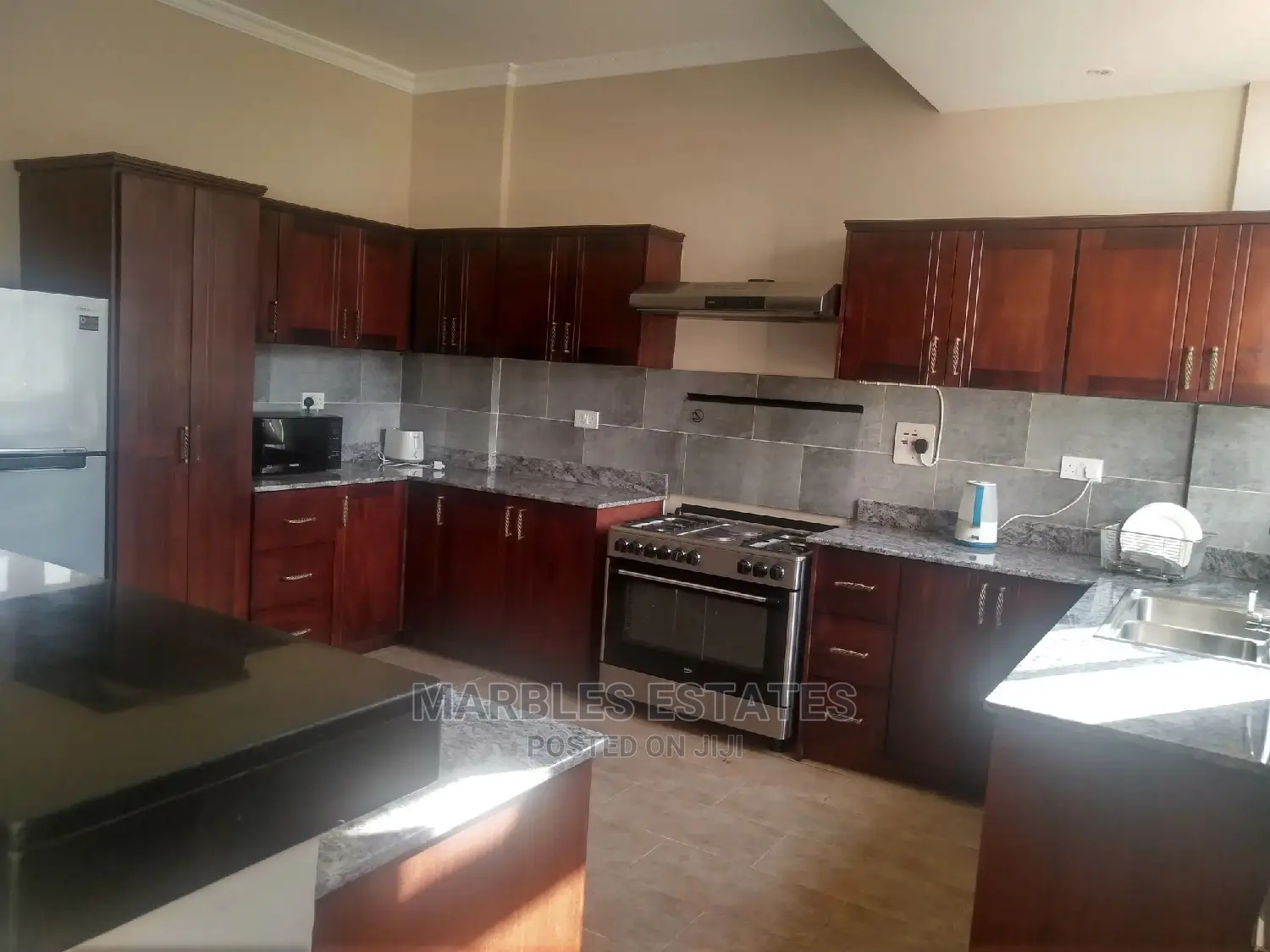 Furnished 3bdrm Apartment in Kololo, Kampala for Rent
