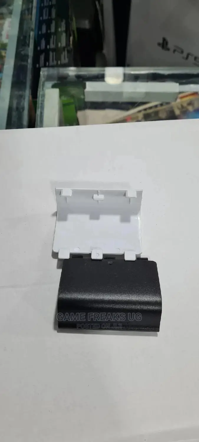 Xbox One Battery Cover