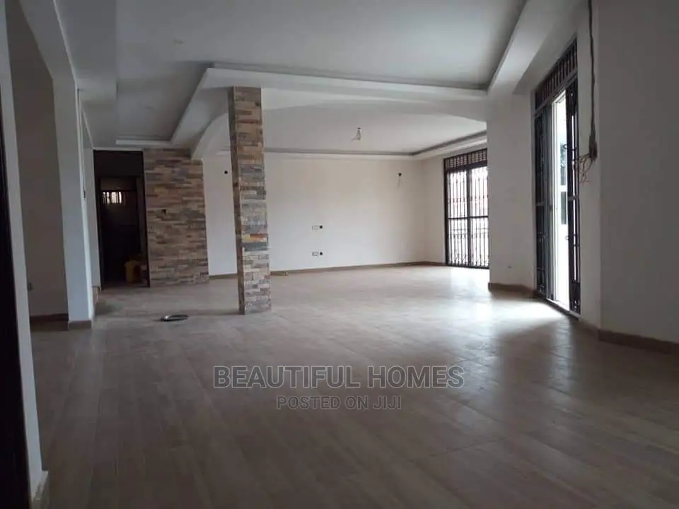 Furnished 6bdrm Mansion in Kiwatule, Kampala for Sale