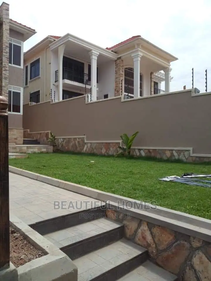 Furnished 6bdrm Mansion in Kiwatule, Kampala for Sale
