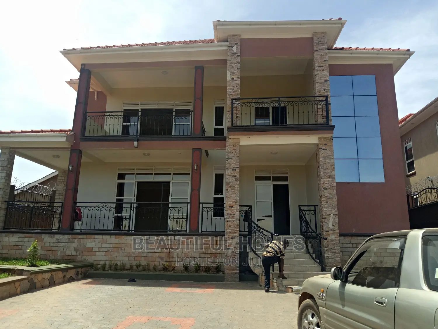 Furnished 6bdrm Mansion in Kira Tarmack Access, Kampala for Sale