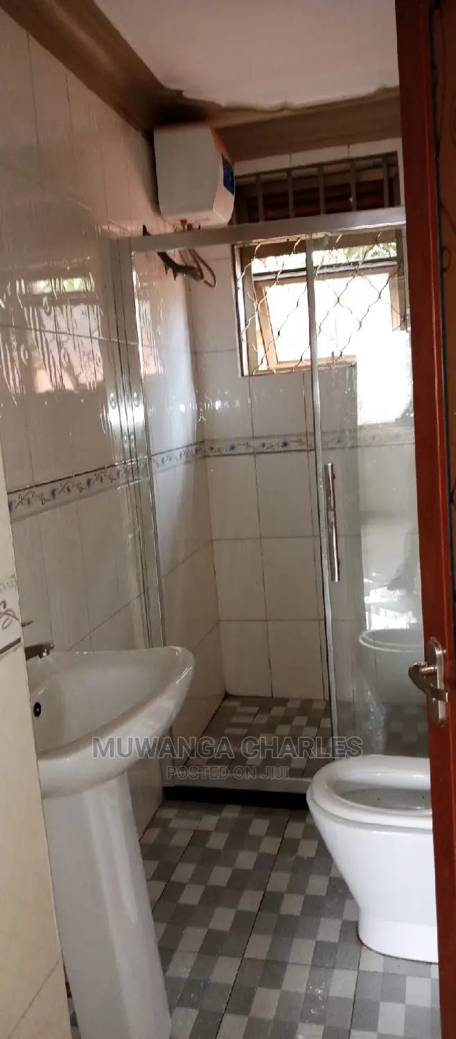 3bdrm Apartment in Fs Properties Ltd, Kampala for Rent
