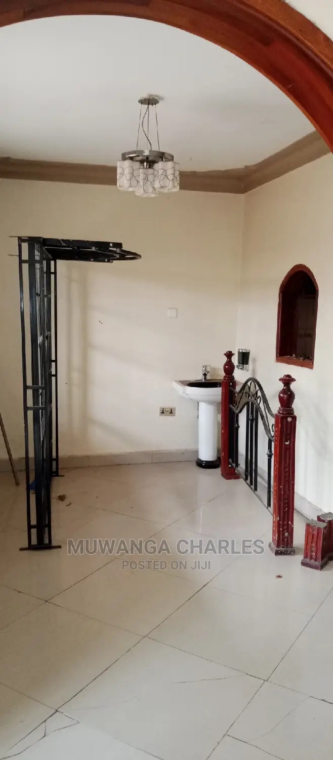 3bdrm Apartment in Fs Properties Ltd, Kampala for Rent