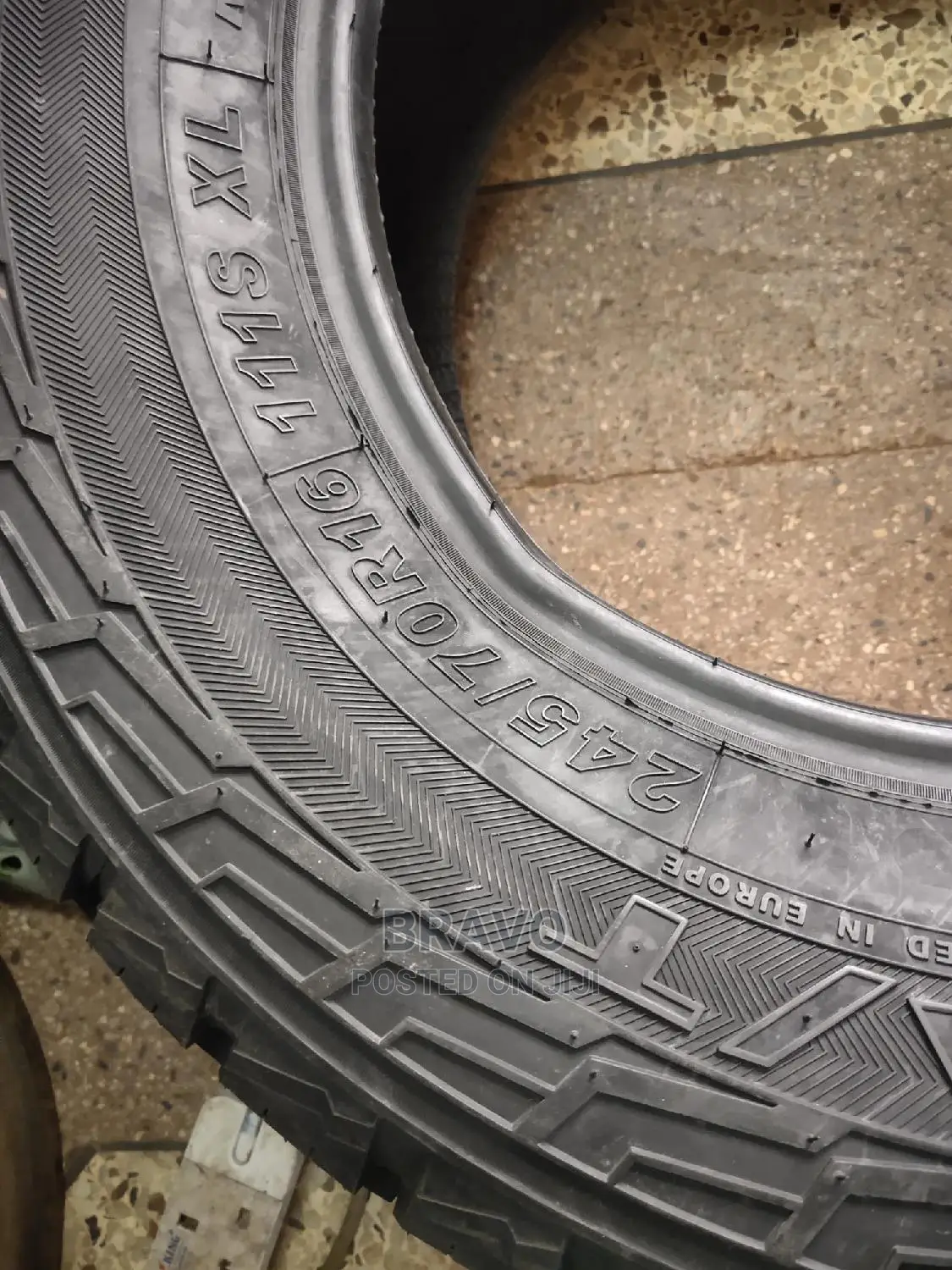 Tyres 245/70r16