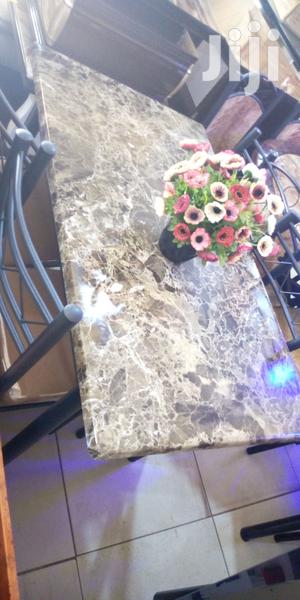 Marble Cottage Dinner Table