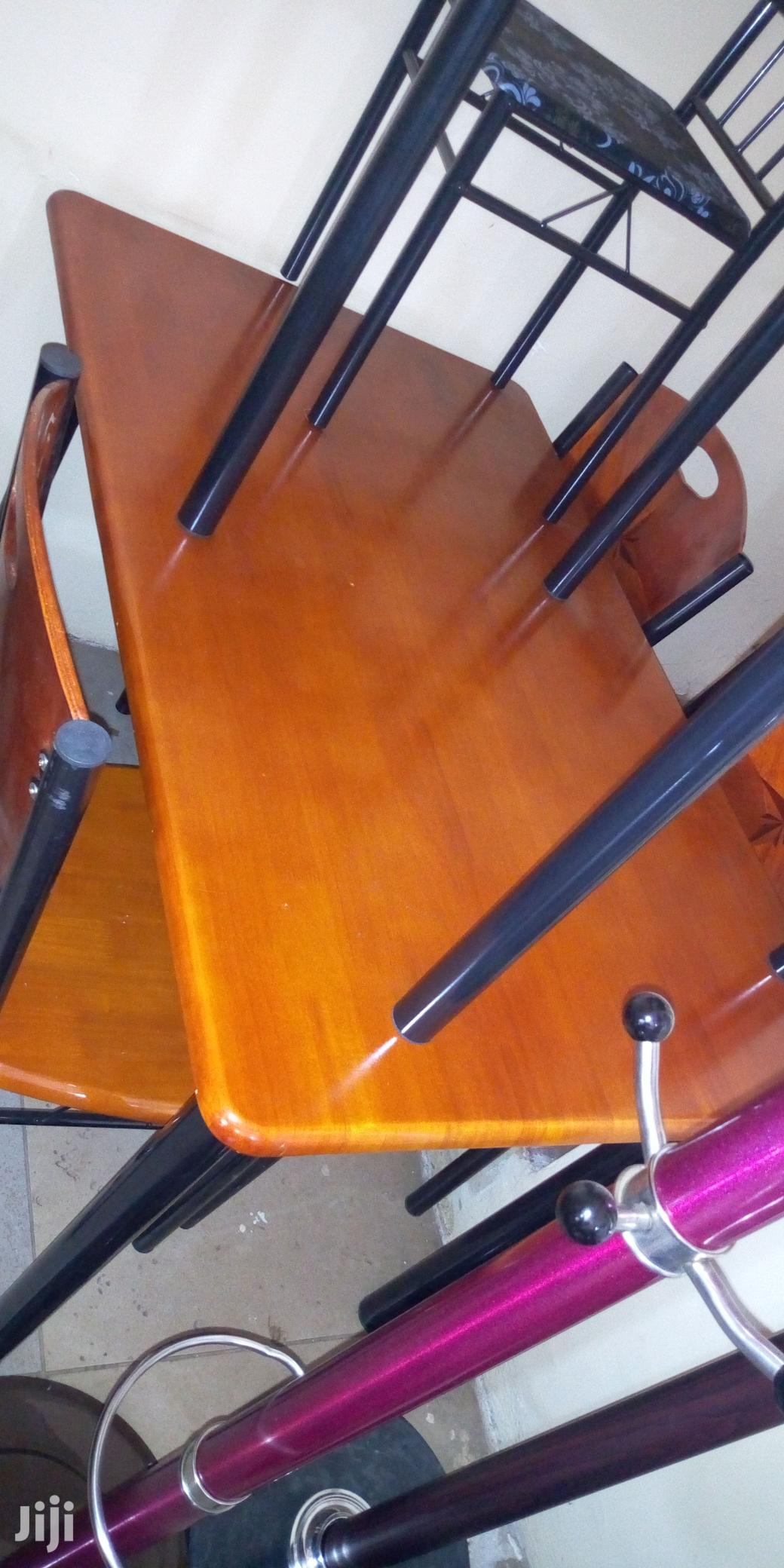 Wooden Dinner Table 4seaters