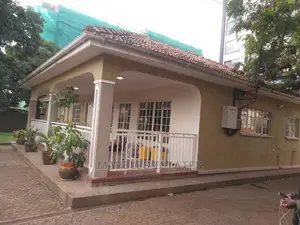 5bdrm House in Kololo, Central Division for rent