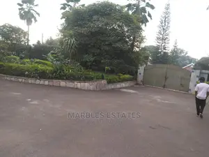 5bdrm House in Kololo, Central Division for rent