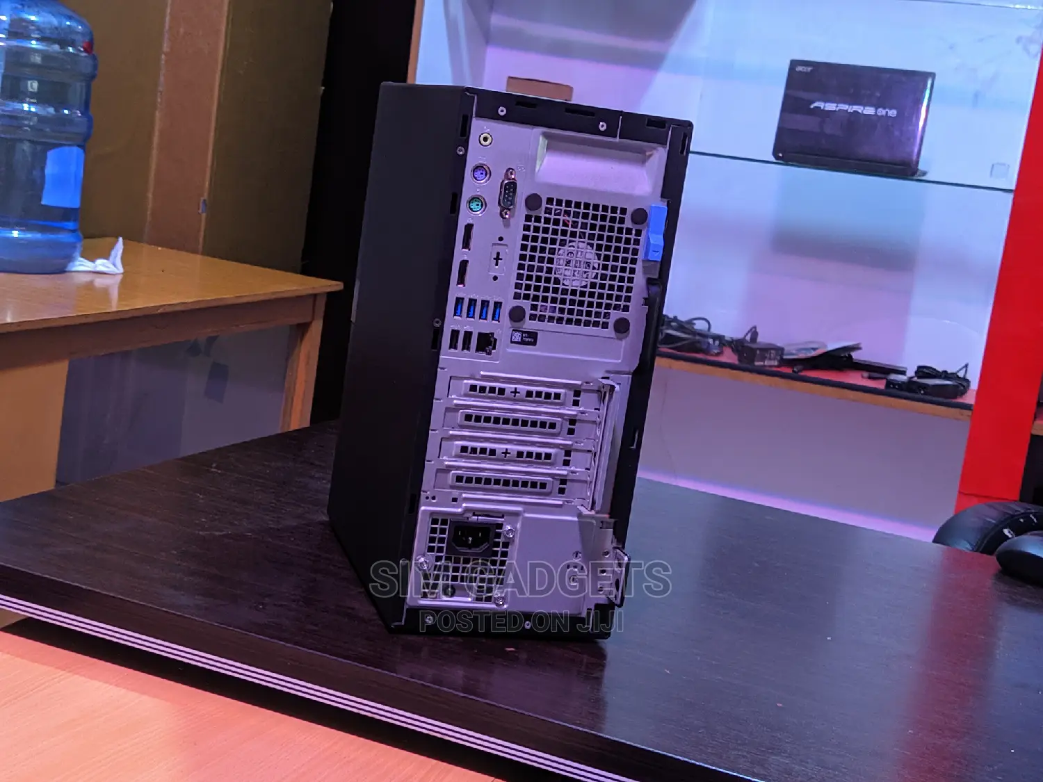 Desktop Computer Dell OptiPlex XE2 8GB Intel Core I7 HDD 1T