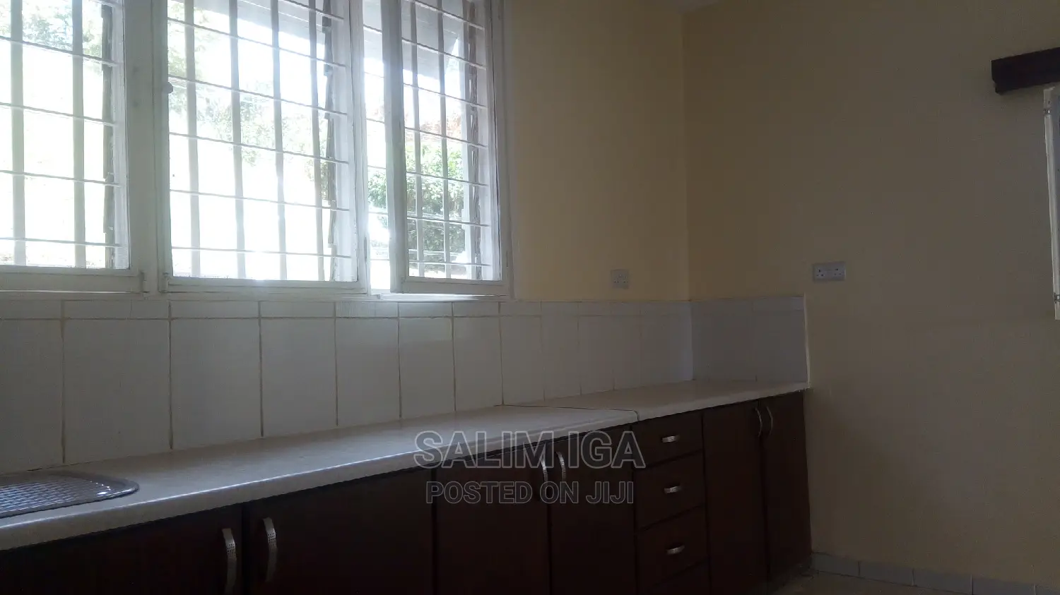 4bdrm Duplex in Kololo Property, Kampala for Rent