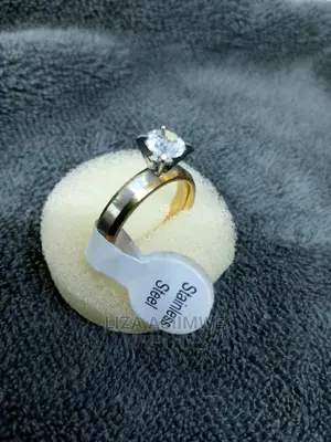 Stainless And Pretty Double Colored Engagement Rings