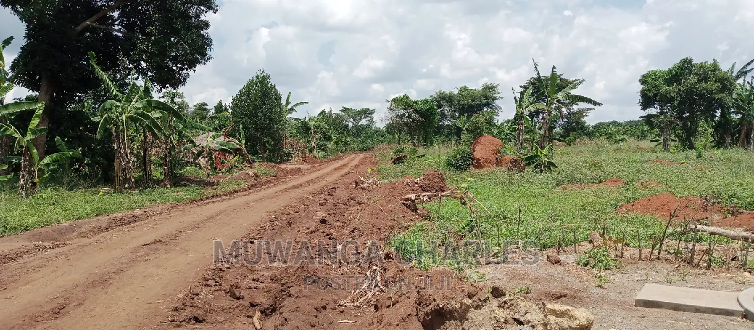 4acres Is for Sale in Zirobwe Wakatayi