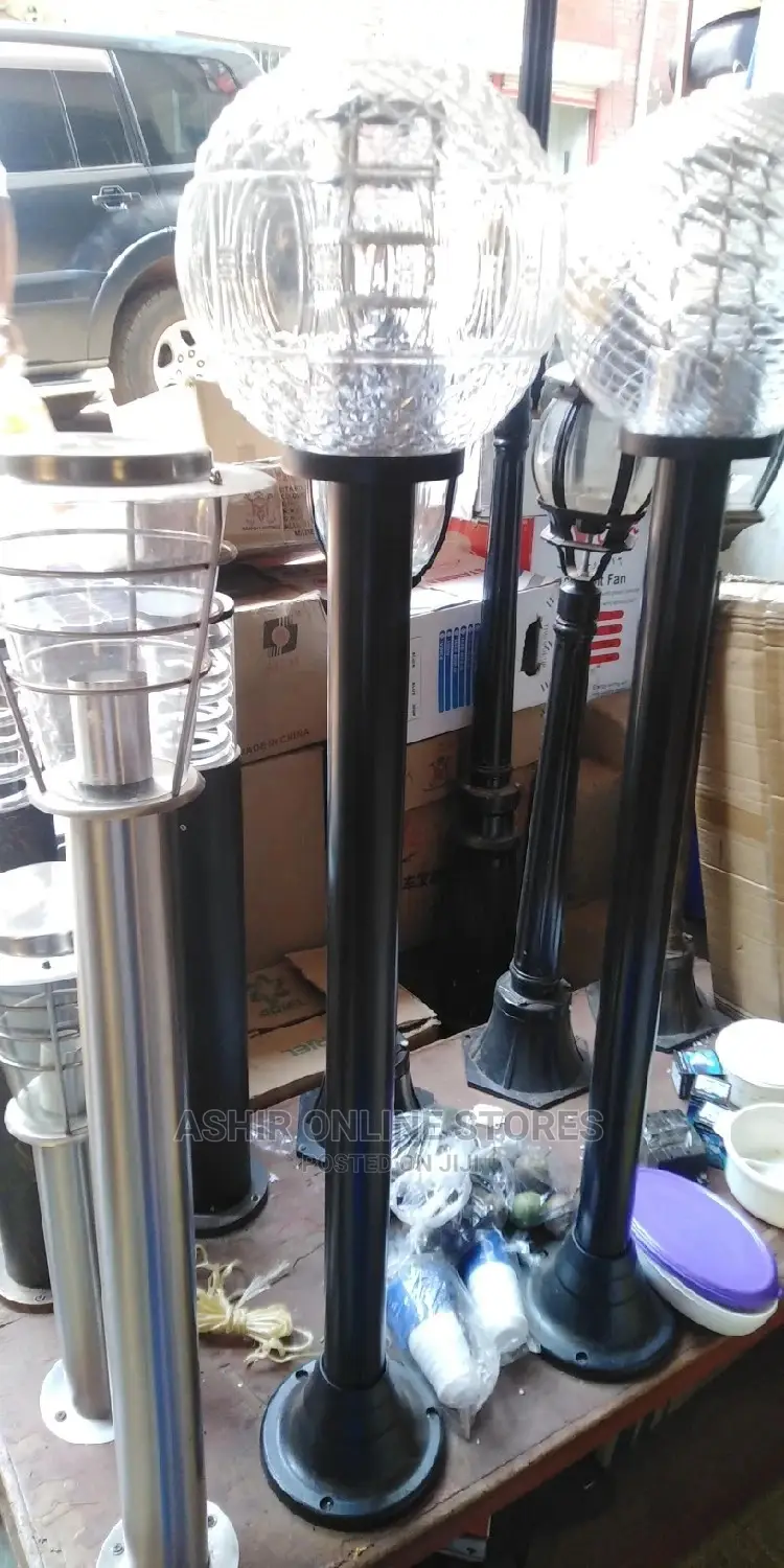 Quality Garden Lamps /Lights