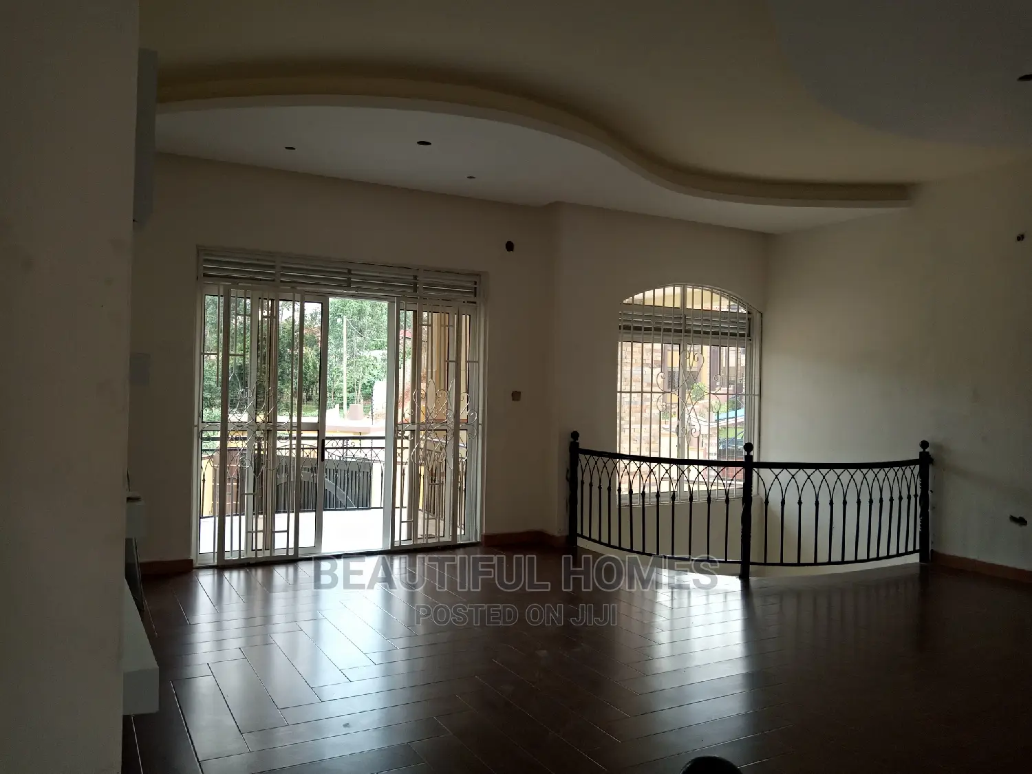Furnished 7bdrm Mansion in Kiwatule, Kampala for Sale
