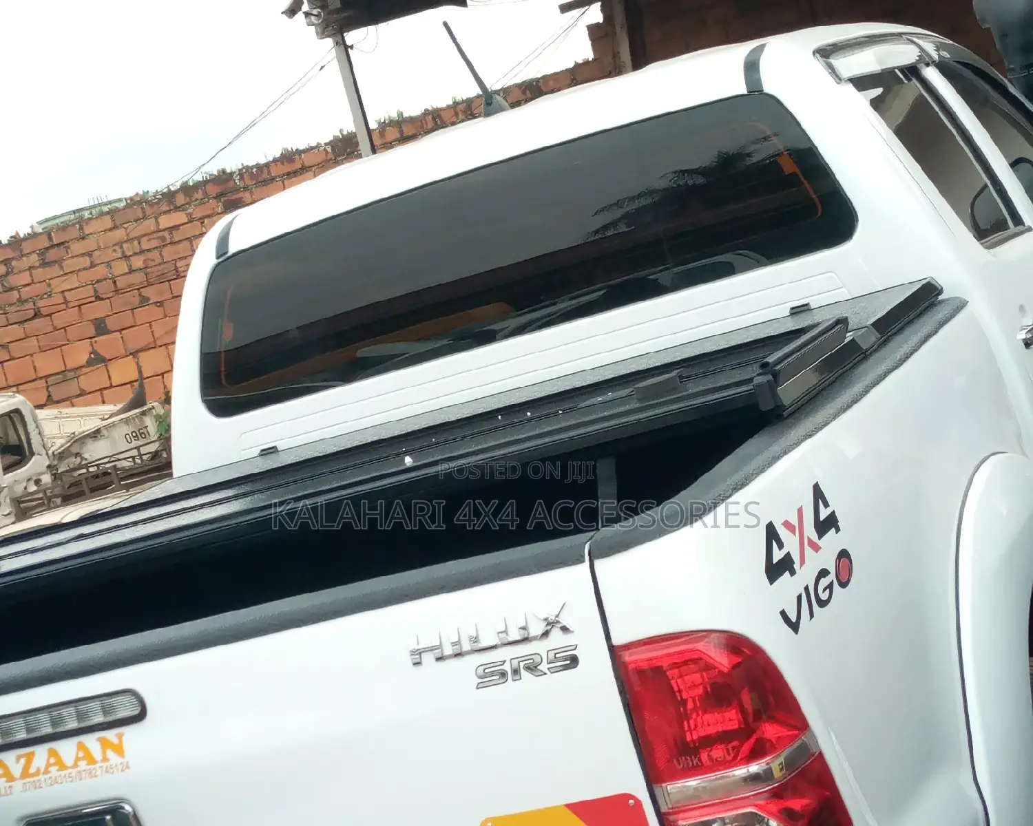 Hard Plastic Durable Tonneau Cover Hilux/Ford