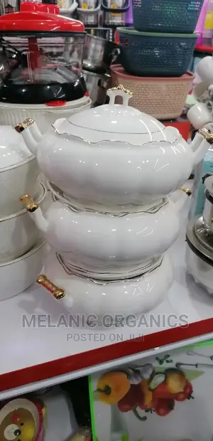 Serving Dishes