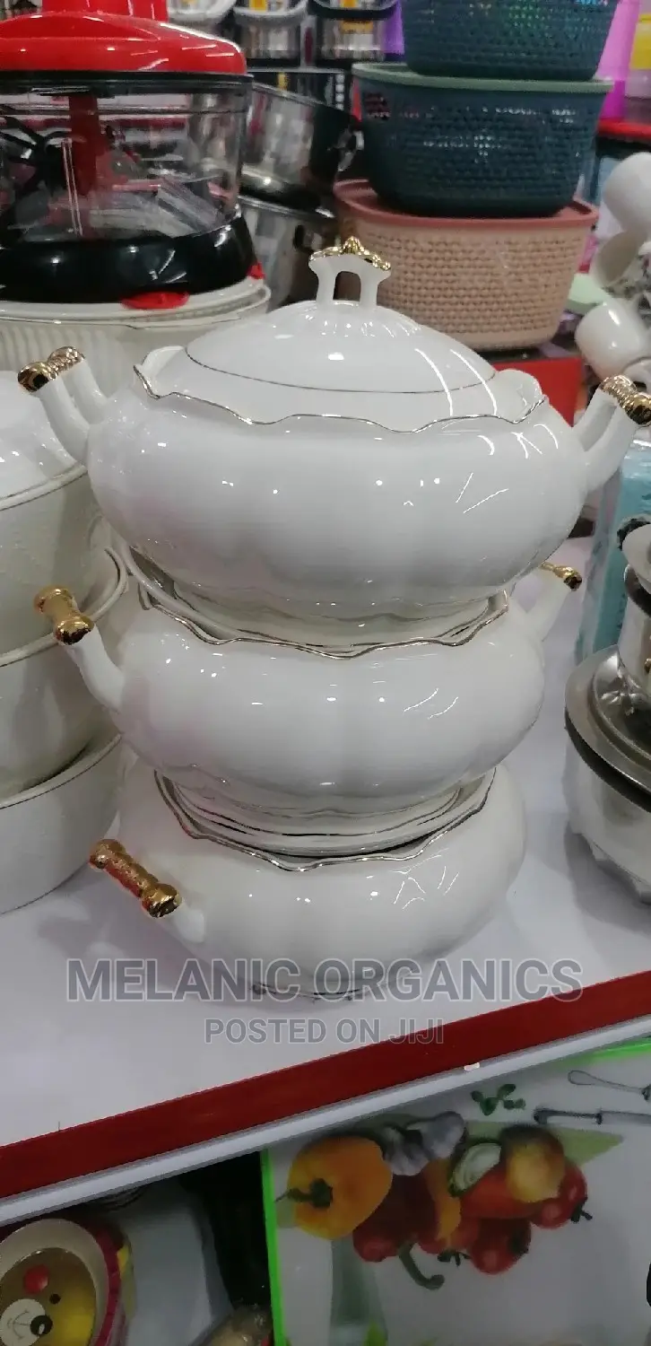 Serving Dishes