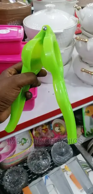 Lemon Squeezer Plastic
