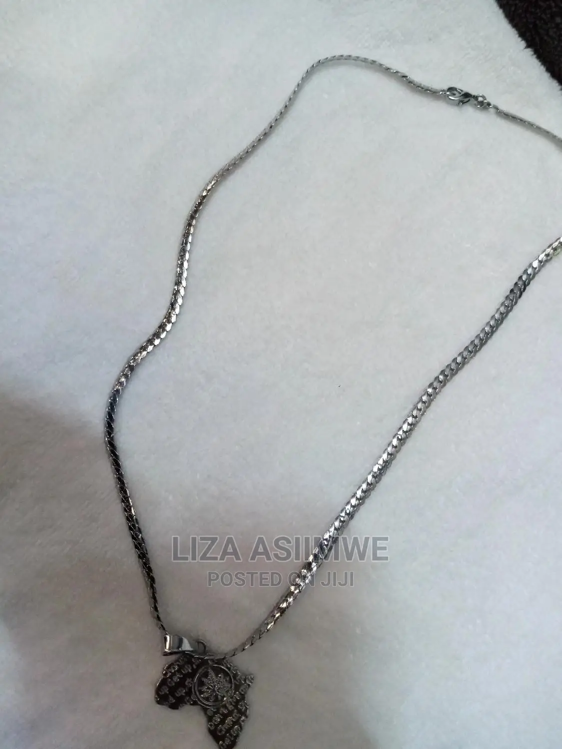Quality and Unique Necklaces for Both the Men and Women
