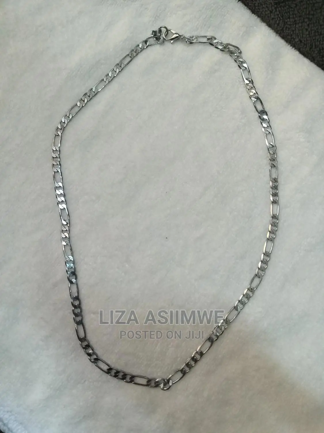 Genuine and Quality Mens Chains