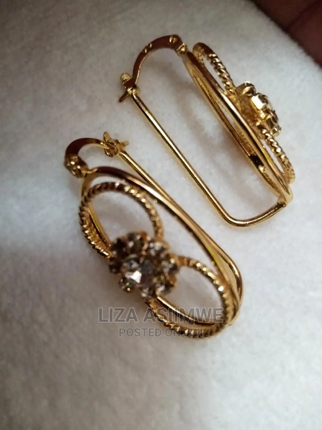 Quality Fancy and Unique Earrings for the Ladies