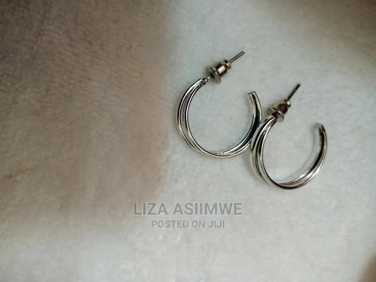 Quality and Genuine Silver Earpins